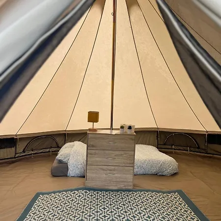 Campingplads Aparra Surfcamp *